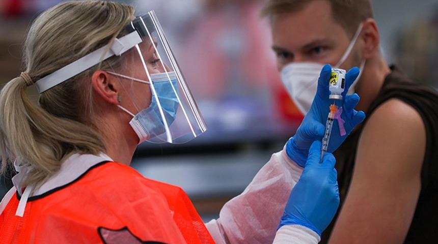 DSÖ'den ibret verici açıklama: Ölenlerin yüzde 99'u aşı yaptırmayanlar