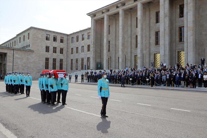 Şahin Mengü son yolcuğuna uğurlandı G1