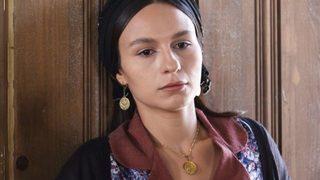 Bir Zamanlar Çukurova'nın yıldızından cesur pozlar! Saniye'yi hiç böyle görmediniz