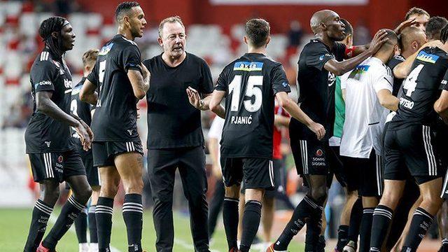 Ajax Beşiktaş maçı ne zaman, hangi kanalda? Kartal, Hollanda’da galibiyet peşinde!