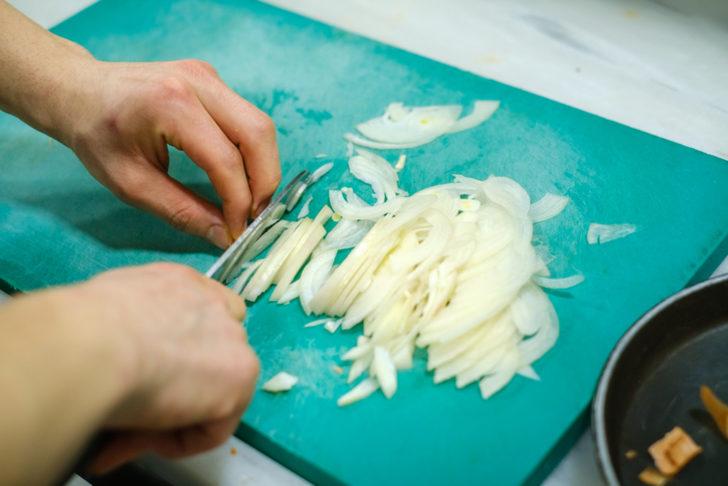 Soğanlama nasıl yapılır? İşte soğanlama tarifi ve malzemeleri... G2