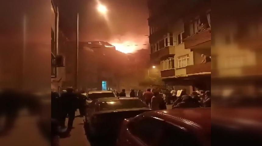 Alev alev yandı! Eyüpsultan'da korkutan anlar