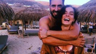 Özge Özpirinçci ile Burak Yamantürk'ün nikahından ilk kareler