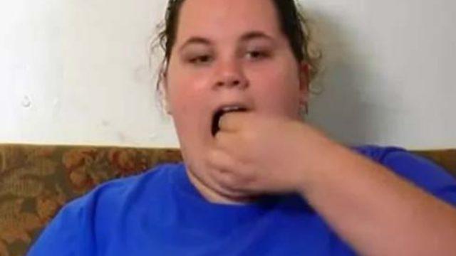 Bu bağımlılık bambaşka! Tekerlek lastiği bağımlılığı olan kadın: Çene kaslarımı çalıştırıyorum 