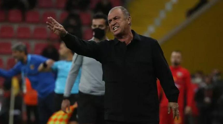 Fatih Terim'den olay sözler: Hayırdır sen kimsin?