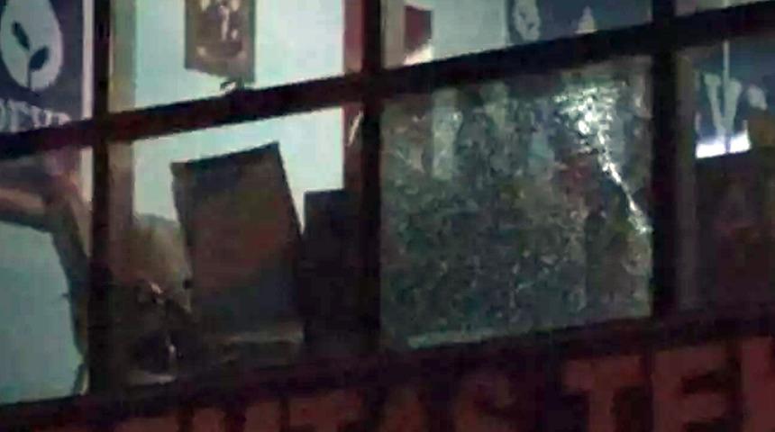 DEVA Partisi Arnavutk&ouml;y İl&ccedil;e Başkanlığı'na saldırıya ilişkin 2 kişi yakalandı