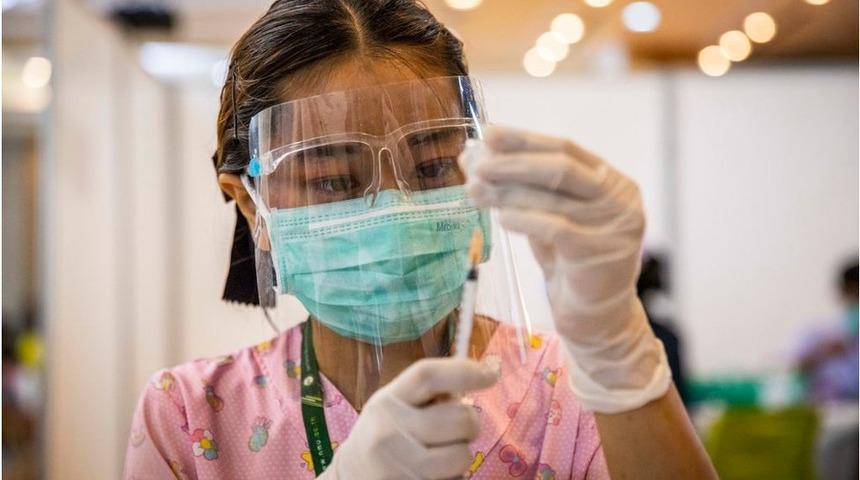 ABD Başkanı Biden&rsquo;dan yoksul &uuml;lkelere 500 milyon doz Pfizer s&ouml;z&uuml;