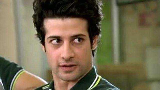 Pis Yedili'nin Zeki'si son haliyle şoke etti! Karizmasıyla yakıp geçiyor