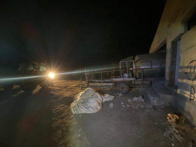 Kars'ta süt tankerini çalmaya çalıştıkları iddiasıyla 3 zanlı yakalandı