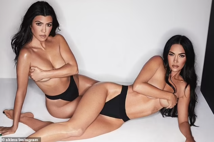 Kourtney Kardashian ve Megan Fox’un üstsüz pozları gündeme bomba gibi düştü G3