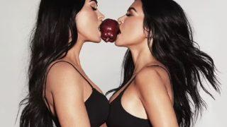 Kourtney Kardashian ve Megan Fox’un üstsüz pozları gündeme bomba gibi düştü