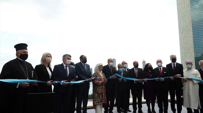 Türkevi'nin açılışındaki fotoğraf kriz yarattı: Elpidoforos ile görüşmem