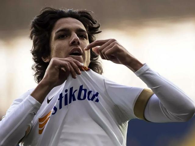 Emre Demir resmen Barcelona'da