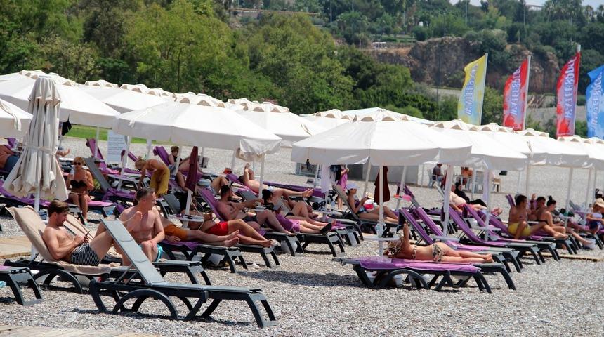 Turist sayısı arttı ama hala pandemi öncesi dönemin altında