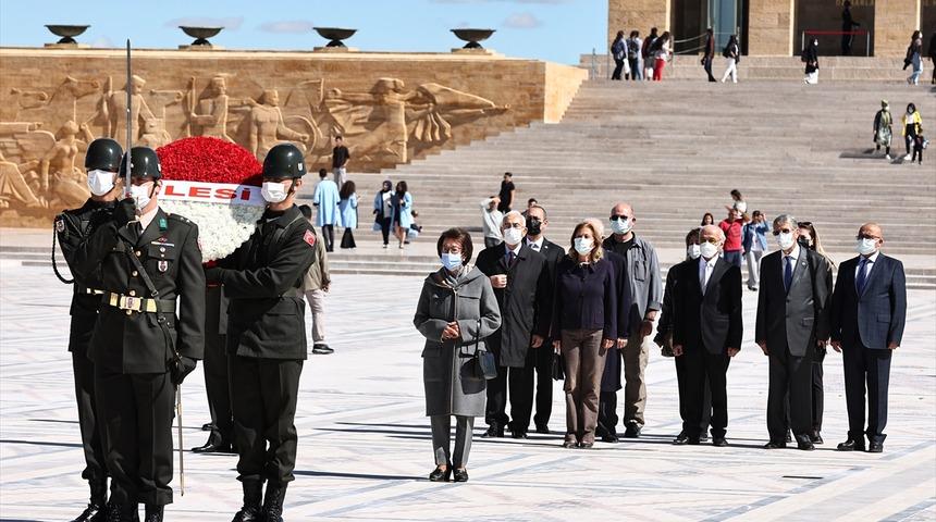 İkinci Cumhurbaşkanı İsmet İnönü mezarı başında anıldı