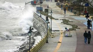 Marmara Denizi'yle ilgili korkutan tsunami açıklaması: İnsanları denize sürükleyebilir 