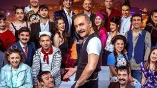 Çok Güzel Hareketler 2'den sürpriz aşk çıktı! Resmen ilan ettiler