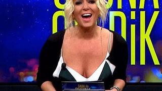 Bomba anlaşma! Saba Tümer Flash TV ile anlaştı