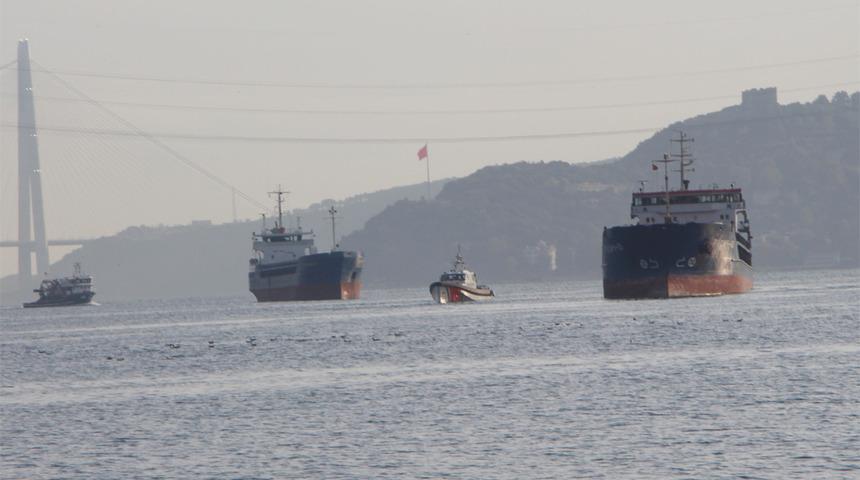 Son Dakika: İstanbul Yeniköy'de iki yük gemisi çarpıştı