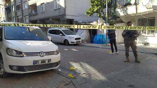 Küçükçekmecede emlakçı dehşeti! Dükkan basıp kurşun yağdırdı