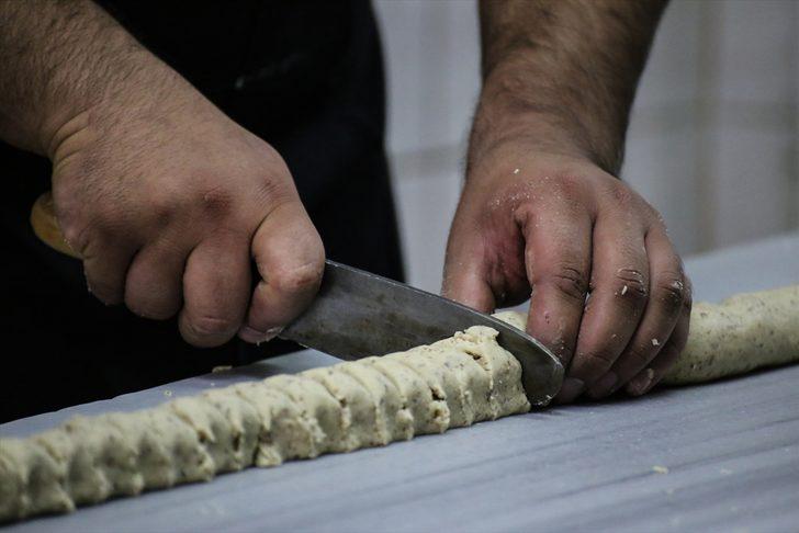 Tescilli kayısı çekirdeğinden kurabiyeler damakları tatlandırıyor G4