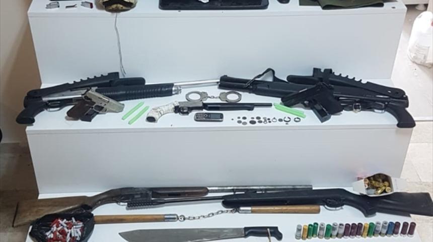 Muğla'da "büyü" bahanesiyle dolandırıcılık yapan 3 şüpheli yakalandı