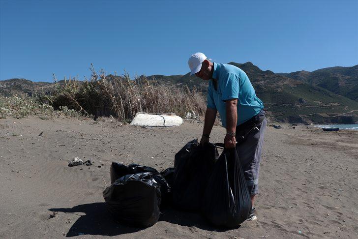 Asi Nehri'nin taşmasıyla sahili kaplayan su sümbülleri temizleniyor G3