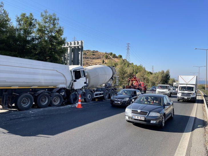 İzmir'de tıra arkadan çarpan kamyonun sürücüsü ağır yaralandı G3