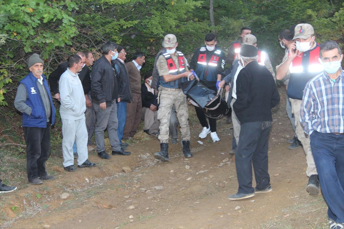 Trakt&ouml;r&uuml;n devrilmesi sonucu 1 kişi &ouml;ld&uuml;, 1 kişi yaralandı