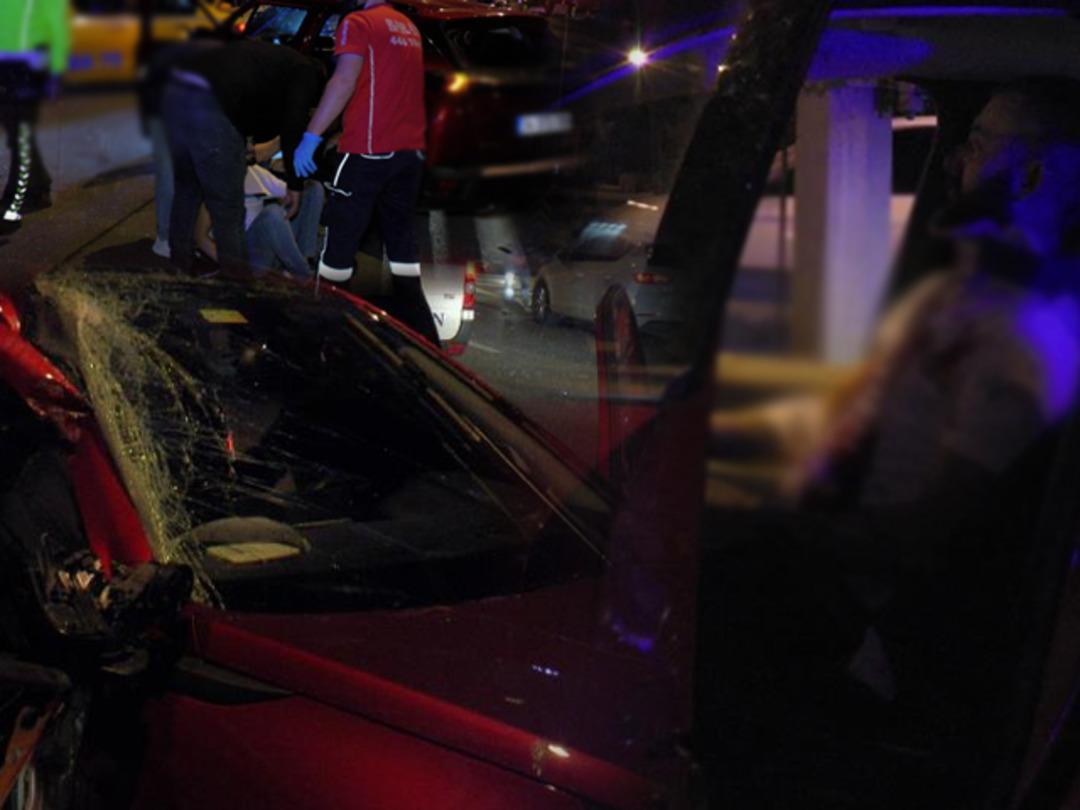 İstanbul'da zincirleme trafik kazası! 10 ara&ccedil; birbirine girdi