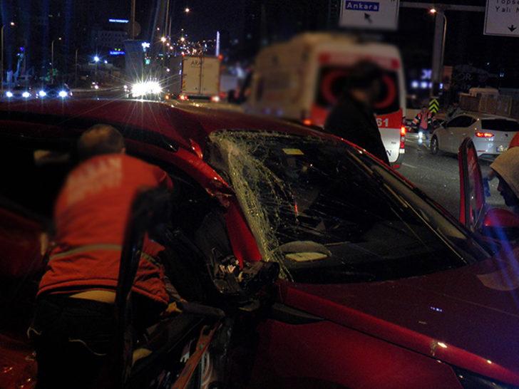 İstanbul'da zincirleme trafik kazası! 10 araç birbirine girdi G1
