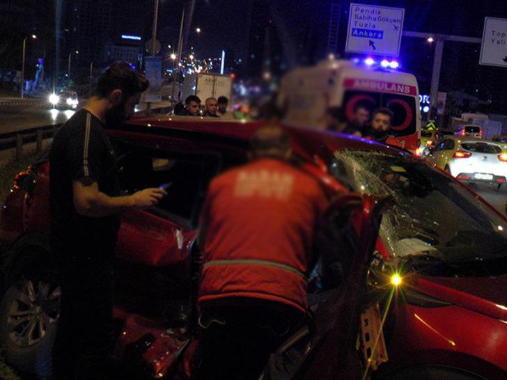 İstanbul'da zincirleme trafik kazası! 10 araç birbirine girdi G4