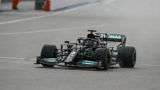 Lewis Hamilton Rusya'da tarih yazdı!