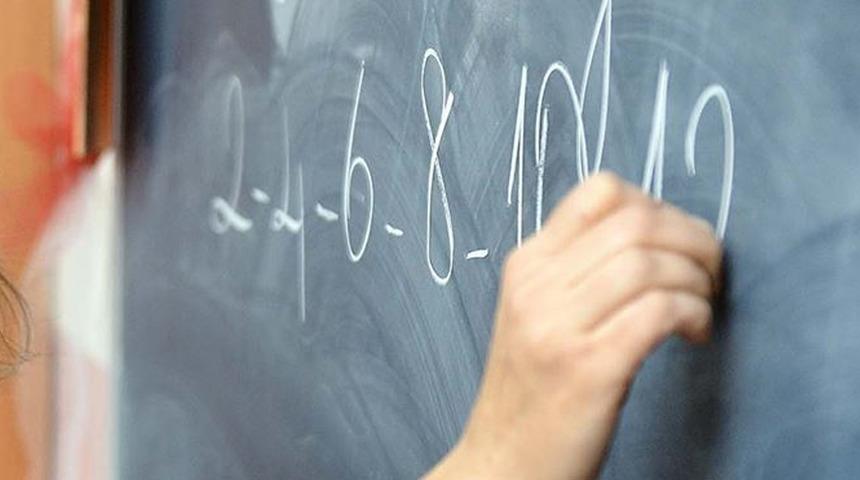 Ülkede kriz! Öğretmenler greve gitti, okullar açılamadı