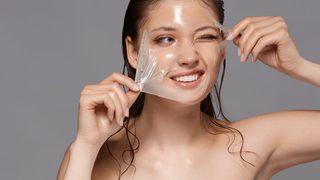 Ciltte biriken ölü deriler kabusunuz olmasın! Peeling uygulamanın önemi ve faydalarına mutlaka göz atın