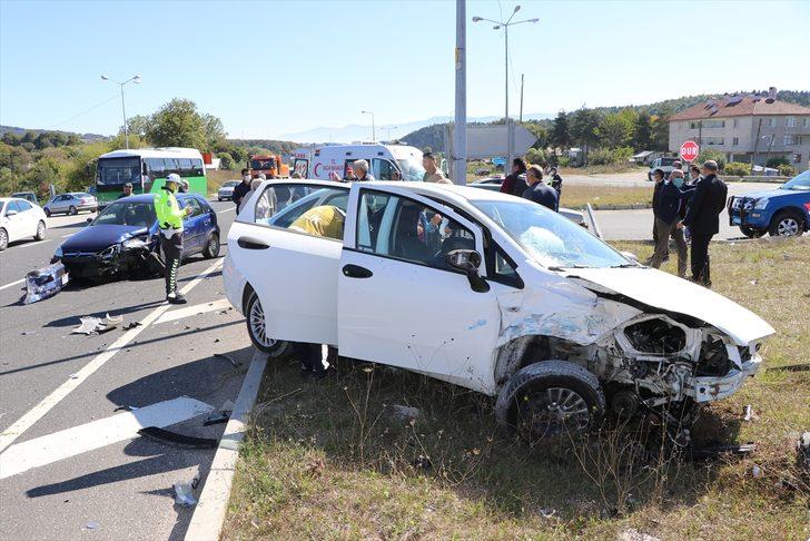 Bolu Dağı'nda meydana gelen kaza ulaşımı aksattı G1