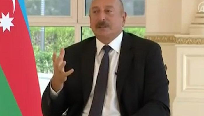 Azerbaycan Cumhurbaşkanı Aliyev, Karabağ zaferini anlatırken gözleri doldu, konuşmakta zorlandı