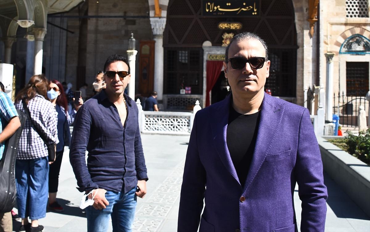İranlı sanat&ccedil;ı Ali Reza Ghorbani, Mevlana M&uuml;zesi'ni ziyaret etti