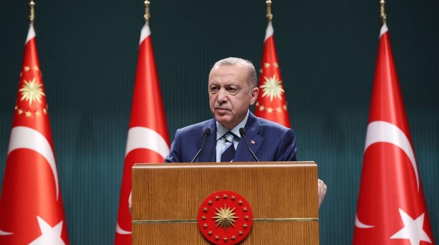 Erdoğan: Banklarda yatanların bir kısmı s&ouml;zde &ouml;ğrenci, bunlar Gezi Parkı olayının bir başka versiyonu
