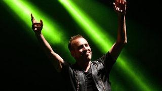 Haluk Levent, Rus Aleksandrov Kızılordu Korosu ile konser verdi! 