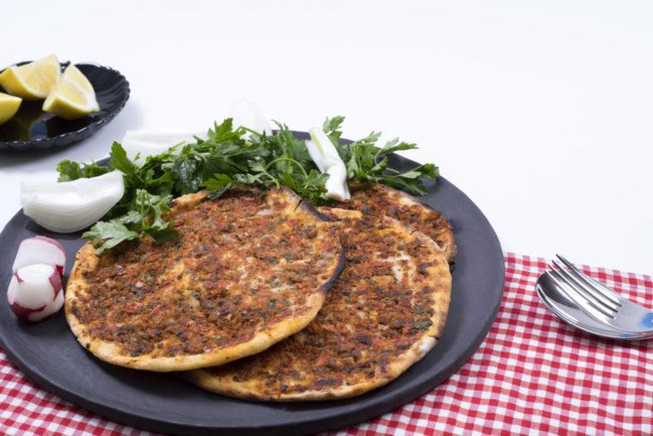 Lahmacun nasıl yapılır? Lahmacun malzemeleri neler? G1