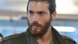 Can Yaman, beklenen haberi böyle verdi! İtalya’nın en güzel kadınıyla...