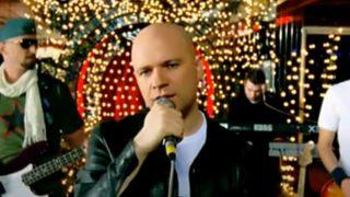 'Belki Üstümüzden Bir Kuş Geçer' şarkısıyla ünlenmişti, son hali şaşırttı!