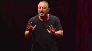 Cem Yılmaz'ı üzen haber! Londra'daki gösterisi pandemi nedeniyle iptal edildi