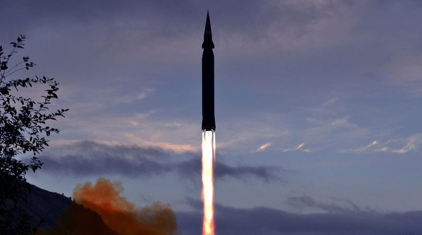 Kuzey Kore yeni tip hipersonik f&uuml;ze denemesi yaptığını duyurdu