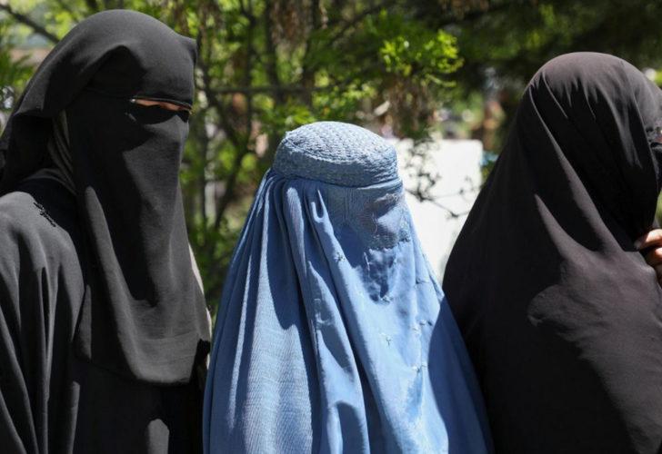 New York Times: Kabil Üniversitesi rektörü kadınların derslere katılmasını yasakladı! ''Önce islam''