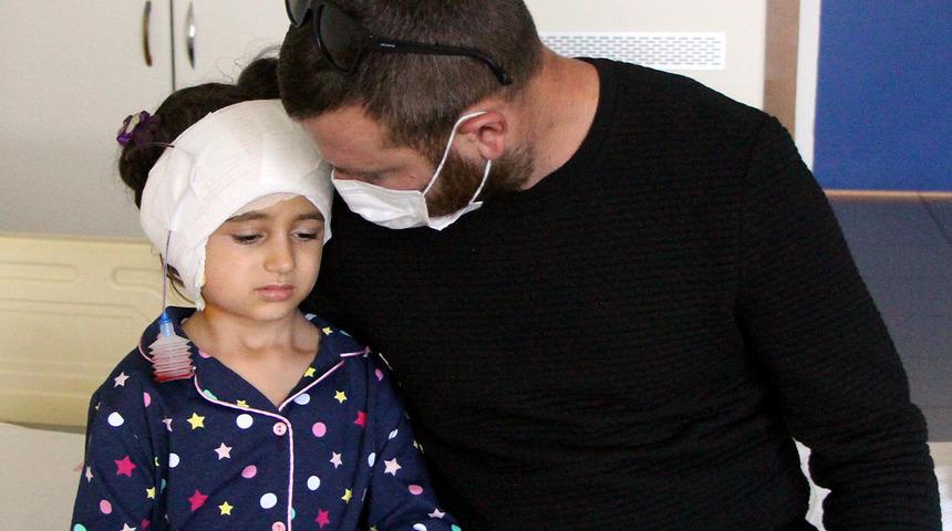 4 yaşındaki Alaz'a köpek saldırdı! Dehşeti yaşayan küçük kızın kulağına 300 dikiş atıldı