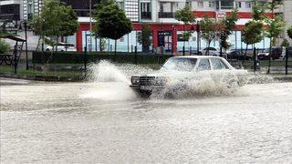 Meteoroloji'den 'sel' uyarısı! Bu bölgelerde yaşayalar dikkat