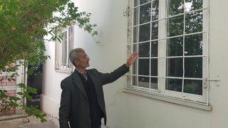 Bu hırsız çok arsız! Soyduğu evin sahibini takip edip otomobilini de çaldı