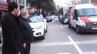 Sosyal medya, yaya geçidinde çekilen görüntüleri konuşuyor! Milyonlarca kez izlendi